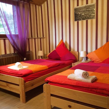 Franky House Am Nuerburgring Bed and Breakfast Quiddelbach Buitenkant foto