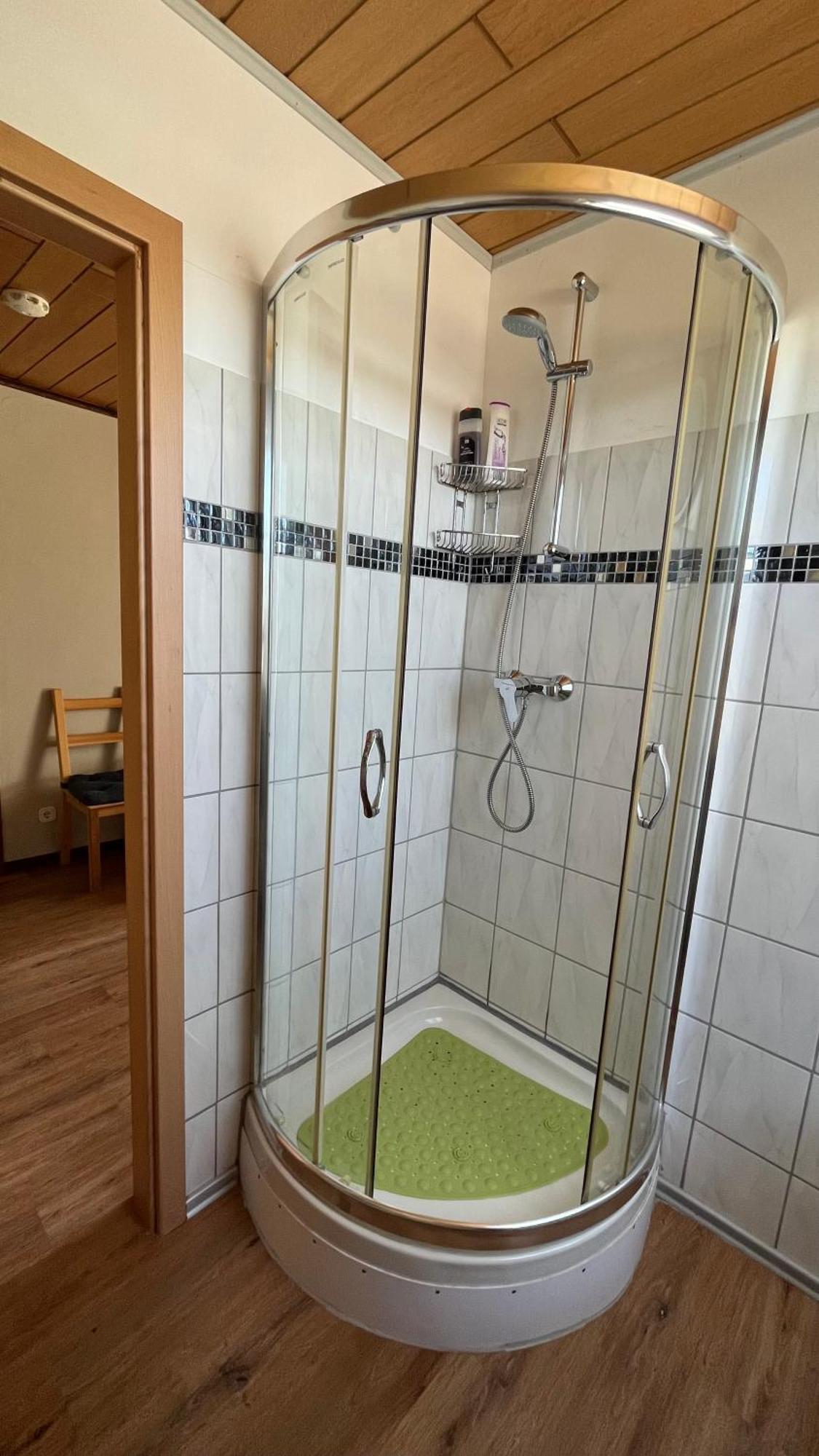 Franky House Am Nuerburgring Bed and Breakfast Quiddelbach Buitenkant foto